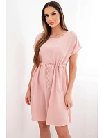 Dámské šaty s krátkým rukávem a zavazováním v pase tmavě pudrově růžové Dámské šaty s krátkým rukávem a zavazováním v pase tmavě pudrově růžové