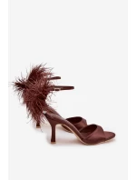 Sandály na podpatku s peřím čokoládové Caelina