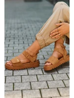 Dámské semišové sandály na platformě Big Star NN274705 Hnědé