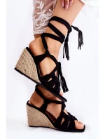 Semišové vázané sandály na klínu Černá Flavia Semišové vázané sandály na klínu Černá Flavia
