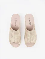 Stylové zlaté  nazouváky dámské na klínku