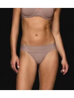 Dámské kalhotky Body Make-Up Illusion String EX - BROWN - sv. hnědé 00ZE - TRIUMPH