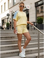Dámská viskózová souprava s motýlem a šortkami žlutá FashionStreet AY1181