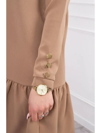 Velbloudí šaty s volánky Velbloudí šaty s volánky