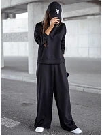 Dámská tepláková souprava „Masełko“, černá, FashionStreet AY1210 Dámská tepláková souprava „Masełko“, černá, FashionStreet AY1210