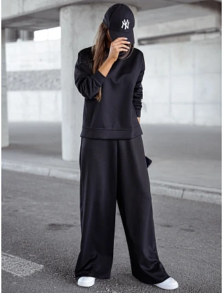 Dámská tepláková souprava „Masełko“, černá, FashionStreet AY1210 Dámská tepláková souprava „Masełko“, černá, FashionStreet AY1210