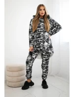 Dámská souprava s kapucí a maskáčovým potiskem šedá + černá