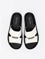 Módní Biało-czarny dámské  nazouváky na klínku