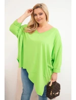Dámská bavlněná blůza Plus Size s asymetrickým spodním lemem a výstřihem do V světle zelená