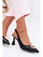 Sandály na podpatku s bižuterním ozdobením Vinceza 62277 Černé Sandály na podpatku s bižuterním ozdobením Vinceza 62277 Černé