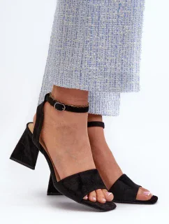 Sandály na podpatku model 196318 Step in style