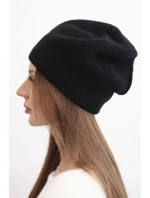 Dámská vlněná klasická hladká čepice beanie K420 černá