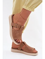 Kožené dámské sandály na platformě se zlatou sponou Camel Zemela Kožené dámské sandály na platformě se zlatou sponou Camel Zemela