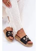 Dámské Pantofle Se Zlatými Přezkami Na Platformě Černé Rigasta