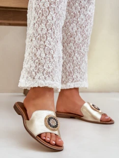 Kožené sandály s ozdobou na plochém podpatku Zazoo 3047/O zlaté