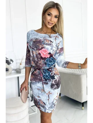 13-155 Sportovní šaty s kravatou - KVĚTINY na kamenném pozadí