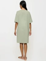 Dámská noční košile Endless Comfort NDK SSL 10 CO/MD - Triumph Dámská noční košile Endless Comfort NDK SSL 10 CO/MD - Triumph