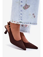 Materiálové sandály na podpatku čokoládové Delessa