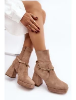 Dámské kotníčkové boty na podpatku s řetízkem béžové Tiselo