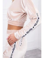 Velurová souprava s nápisem Queen beige