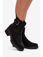 Dámské kotníkové boty na nízkém podpatku s klípkem a s přezkou Helvina – černé