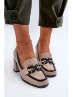 Dámské lakové polobotky na podpatku béžové D&A MR38-973