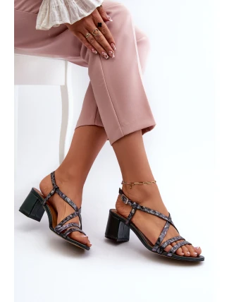 Kožené sandály na nízkém podpatku Maciejka 06653-09 Tmavě zelené