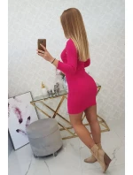 Šaty s ozdobnými knoflíky fuchsiové barvy Šaty s ozdobnými knoflíky fuchsiové barvy