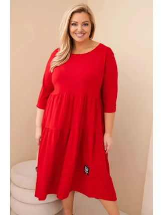 Dámská bavlněná šaty Plus Size s volány a ohrnutým rukávem červená Dámská bavlněná šaty Plus Size s volány a ohrnutým rukávem červená