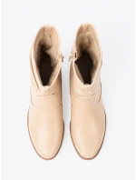 Pohodlné  kotníčkové boty dámské hnědé na plochém podpatku