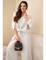 Dámský bavlněný komplet s vázanou košilí a širokou nohavicí béžový