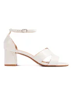 Krásné bílé  sandály dámské na širokém podpatku