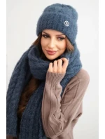 Dámská souprava čepice a šály s žebrovaným vzorem s ozdobou jeansový