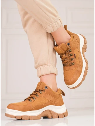 Zajímavé hnědé tenisky dámské bez podpatku Zajímavé hnědé tenisky dámské bez podpatku