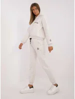 Sada EM KMPL 661B.14X světle béžová Sada EM KMPL 661B.14X světle béžová