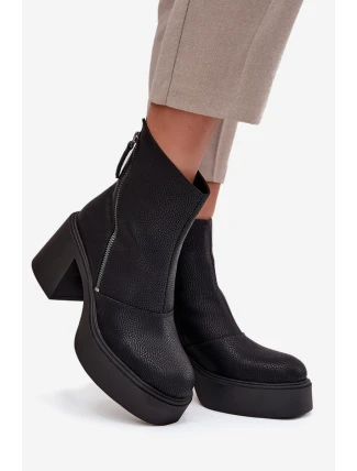 Kožené zateplené dámské kotníkové boty na sloupku a platformě Vinceza – černé