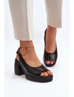 Zazoo 40376 Kožené sandály na masivním podpatku Černé Zazoo 40376 Kožené sandály na masivním podpatku Černé