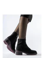 Boty na podpatku model 205084 Solea Boty na podpatku model 205084 Solea