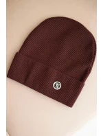 Dámská čepice z modalu a viskózy s ozdobným knoflíkem hnědá