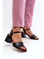 Elegantní Lakované Sandály Na Podpatku Černé D&A MR38-660