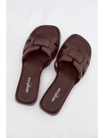 Dámské pantofle na ploché podrážce čokoládové Lorania