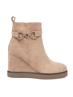 Luxusní hnědé kotníčkové boty dámské na klínku