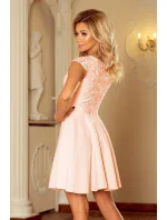 Dámské šaty MARTA v broskvové barvě s krajkou model 5998792