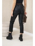 Voskované kalhoty s páskem lesklá černá