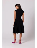 B261 Bavlněné šaty ve fitted střihu - černé
