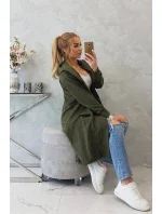 Kaki bunda s kapucí nadměrné velikosti