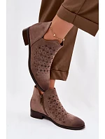 Dámské perforované kotníkové boty na nízkém podpatku Vinceza 58626 tmavě béžové