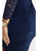 170-15 Krajkové šaty s dlouhými rukávy a výstřihem - tmavě modrá barva