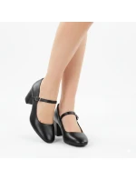 Černé lodičky Sergio Leone na nízkém podpatku s páskem PB176