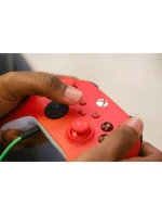 Ovladač Microsoft Xbox Series - pulzující červená barva